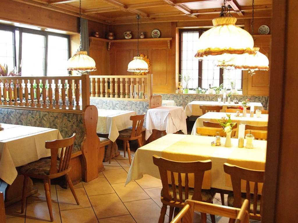Gasthof Hotel Bauer Hersbruck Restaurante foto