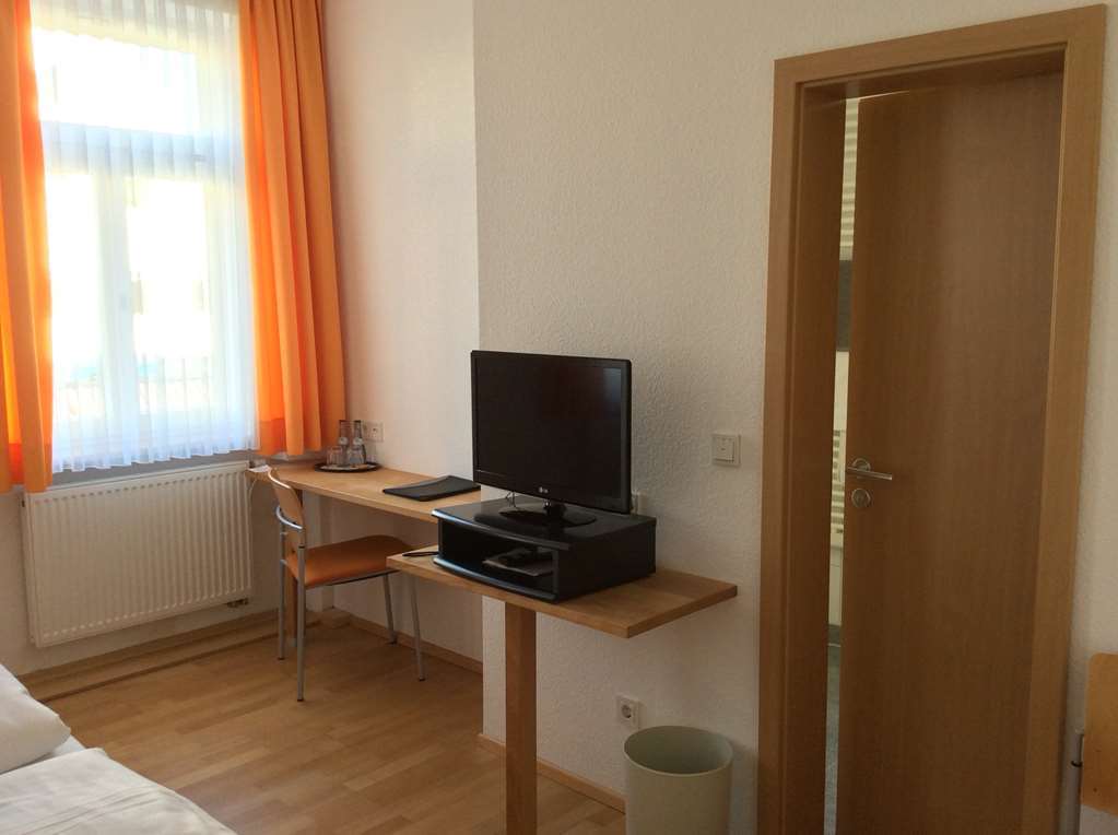 Gasthof Hotel Bauer Hersbruck Habitación foto
